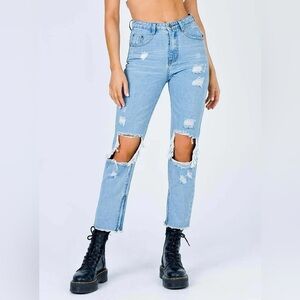 NWT Princess Polly Erissa Knee Rip Jeans